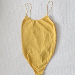 H&M SmallYellow Bodysuit